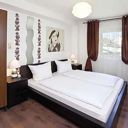 City Apart Hotel Fuessen 4*